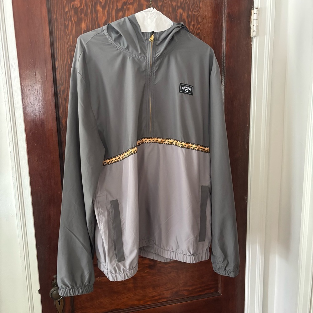 Billabong color block gray windbreaker jacket with Black Logo